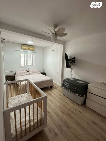 דירת גן, הכנסת 2, רסקו ב', חולון