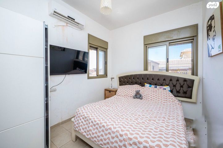 דירה, דרור 11, חלומות זכרון, זכרון יעקב