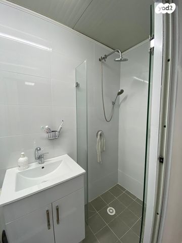 יחידת דיור, נרקיס 11, נווה גן, גן יבנה