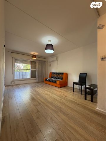 דירה, י.ל. פרץ 2, צור שלום, קרית ביאליק