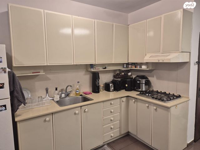 דירה, אהרון גולדשטיין 18, בורוכוב, גבעתיים