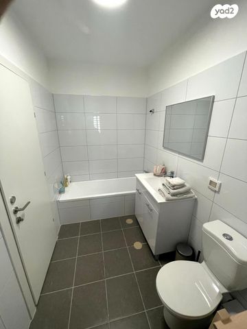 דירה, העגור 1, החותרים, טירת כרמל