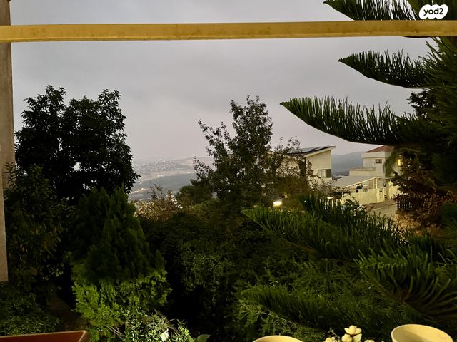 דירת גן, דרך הציונות 5, רובע ג', אריאל