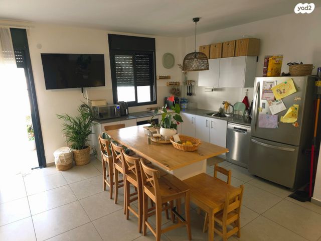 דירה, הבה"דים, ראשון לציון