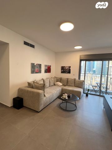 דירה, דב פרידמן, שכונת הראשונים, רמת גן