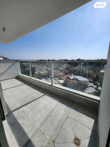 דירה, יסוד המעלה, שאר העיר, הוד השרון