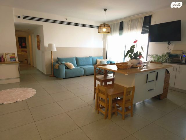 דירה, הבה"דים, ראשון לציון