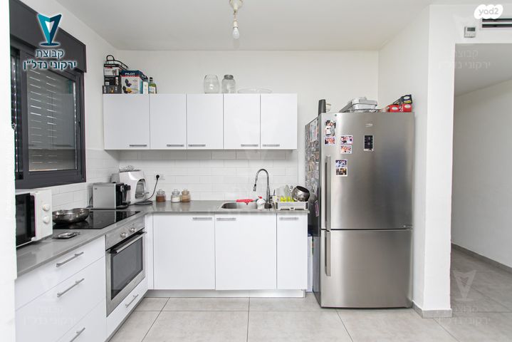 דירה, תל חנן, נשר