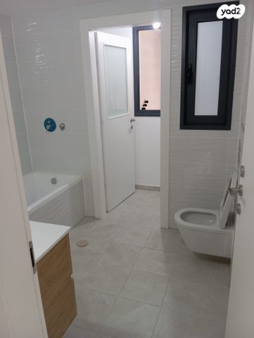 דירה, לוטם, חריש