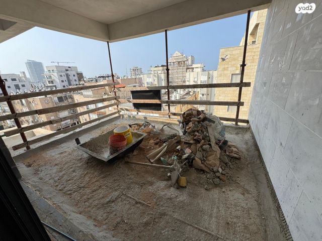 דירה, בר יהודה, בת ים