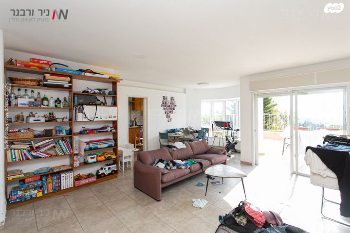 גג/ פנטהאוז, אחוזה, חיפה