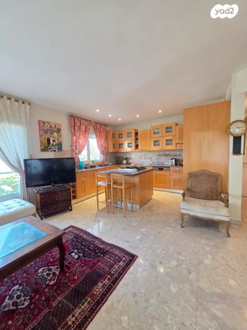 גג/ פנטהאוז, מרכז דרום, רעננה