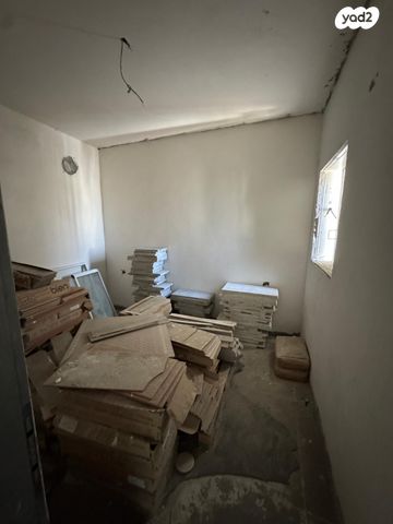 דירה, בר יהודה, בת ים