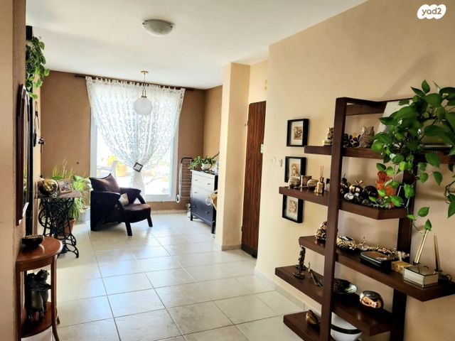 גג/ פנטהאוז, שדרות זלמן שז"ר, עין שרה, נהריה