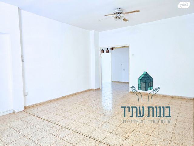 דירה, שדרות בנימין, מרכז העיר דרום, נתניה