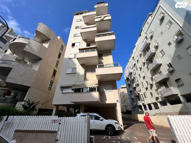 דירה, נתניה