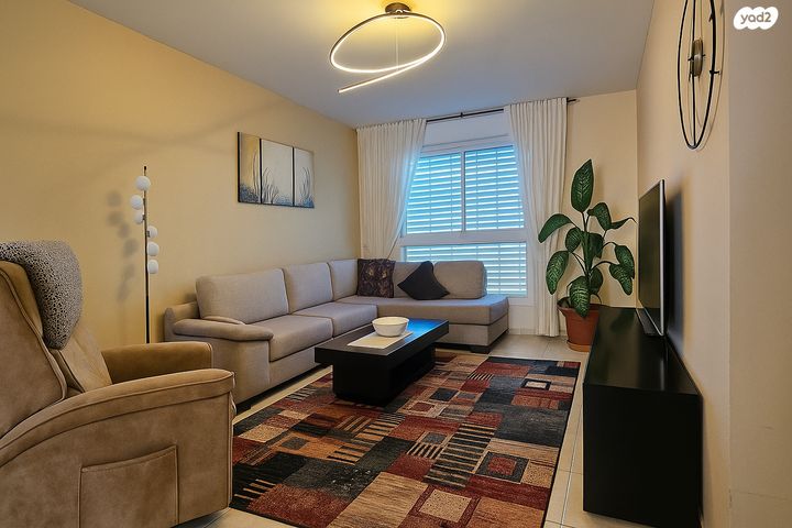 גג/ פנטהאוז, שדרות זלמן שז"ר, עין שרה, נהריה