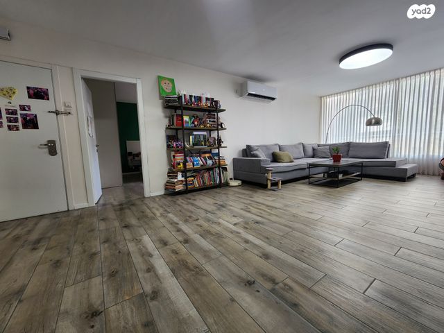 דירה, פתח תקווה