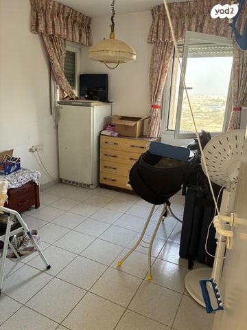 דירה, הרב פנחס קהתי 12, גבעת שאול, ירושלים