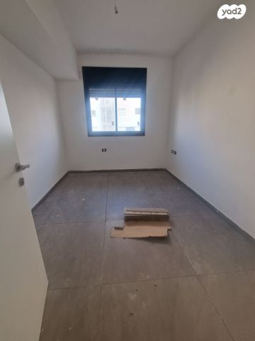 דירה, שינקין, גבעתיים