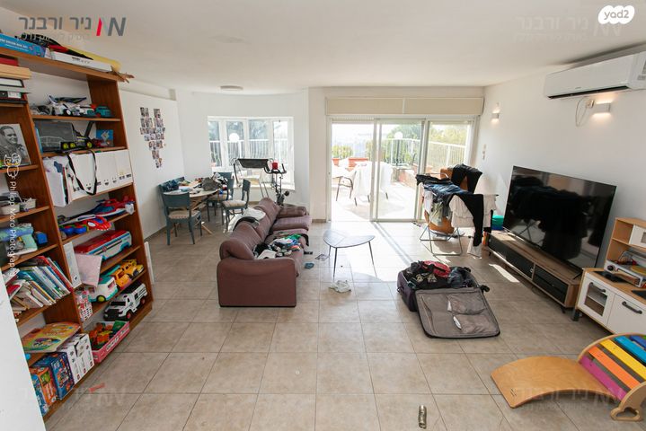 גג/ פנטהאוז, אחוזה, חיפה