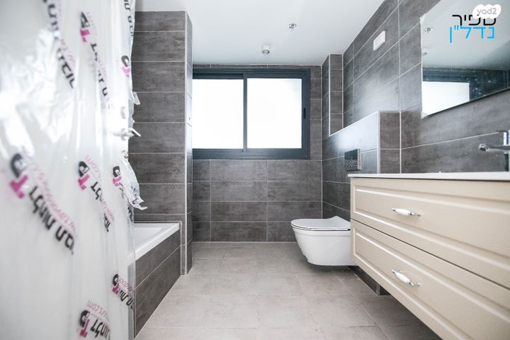 דירה, אור ים, אור עקיבא