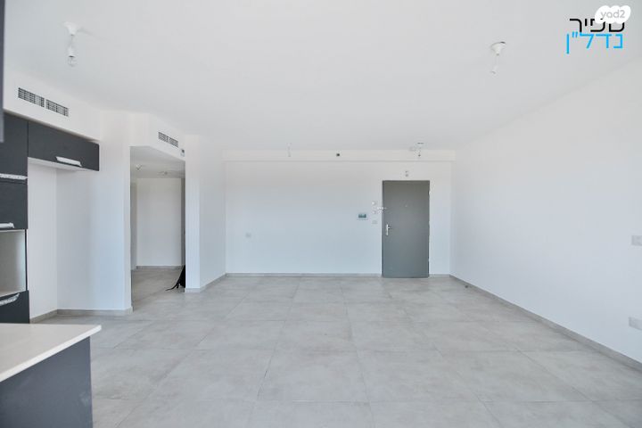 דירה, אור ים, אור עקיבא