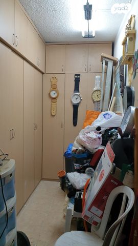 דירה, י.ל. פרץ, קרית ביאליק