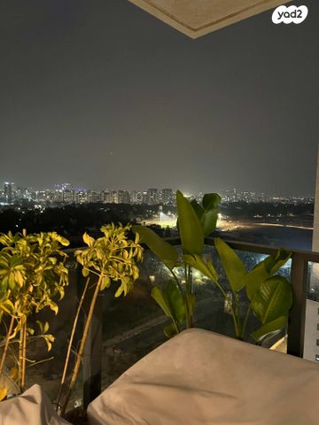 דירה, הלוחמות, נרקיסים, ראשון לציון