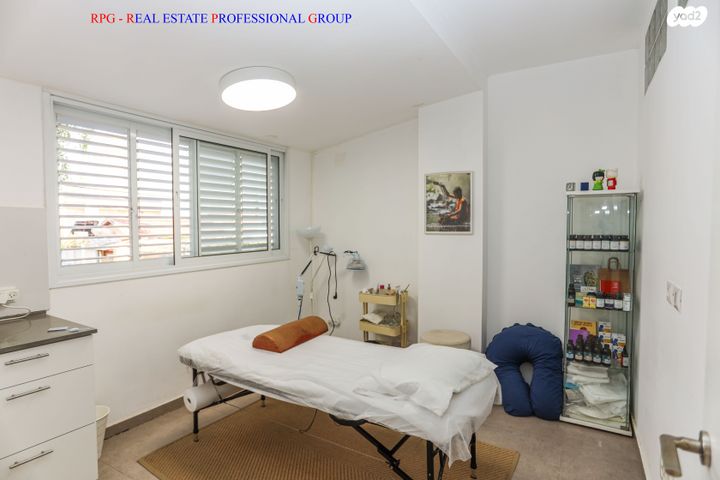 דו משפחתי, עטרות, רמת החייל, תל אביב יפו