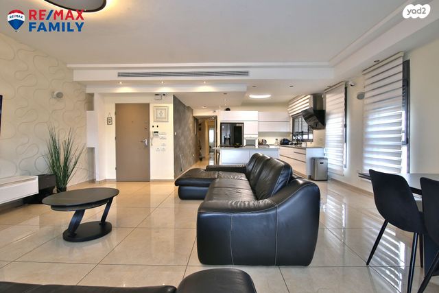 גג/ פנטהאוז, מוצקין הותיקה, קרית מוצקין