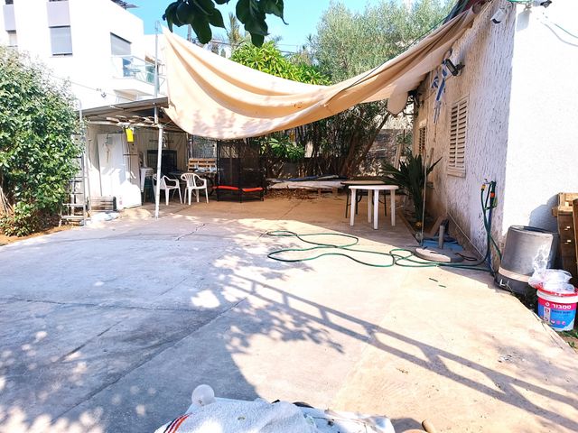 בית פרטי/ קוטג', לוחמי הגטאות, מרכז מזרחי, נס ציונה