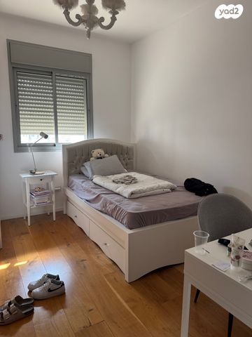 דירה, יטקובסקי אחים, כפר גנים ג, פתח תקווה