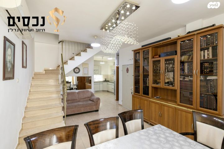 דופלקס, שבטי ישראל 8, בני ברק