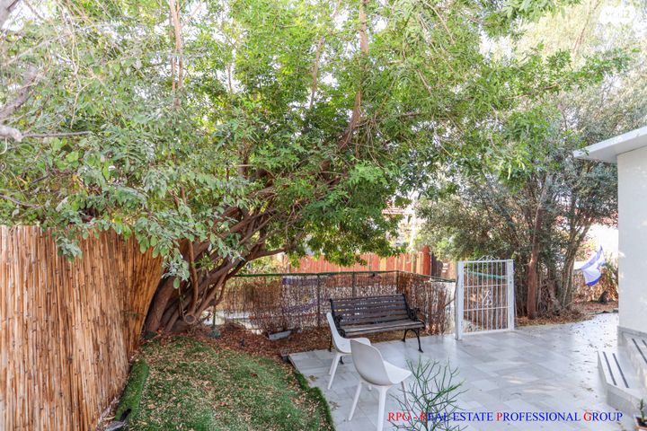 דו משפחתי, עטרות, רמת החייל, תל אביב יפו