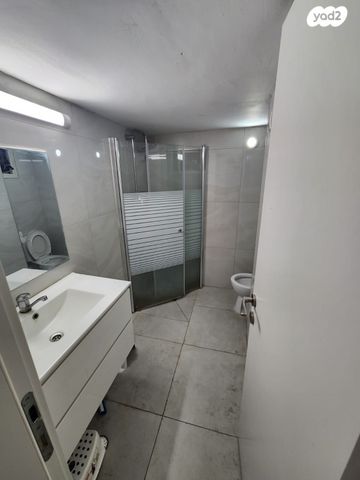 בית פרטי/ קוטג', רחל, מרכז העיר, סביניה, הוותיקה, קרית ביאליק