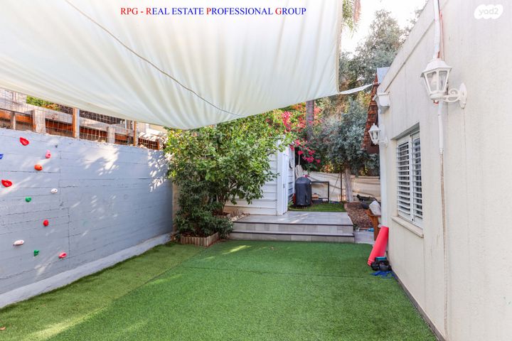 דו משפחתי, עטרות, רמת החייל, תל אביב יפו