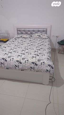 דו משפחתי, שניר, כפיר יוסף, אלפי מנשה