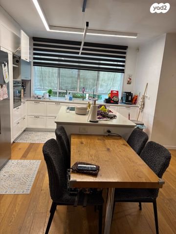 בית פרטי/ קוטג', שאר העיר, עומר