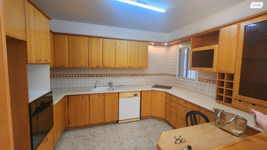 דירה, ישראל גלילי, כוכב הצפון, תל אביב יפו