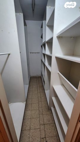 דירה, ישראל גלילי, כוכב הצפון, תל אביב יפו