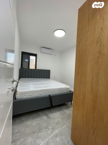 דירה, קרית אתא