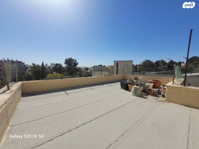 דירה, בוסתנאי, קטמון הישנה, ירושלים