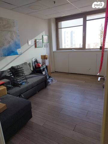 משרדים, דרך אבא הלל, בורסה, רמת גן