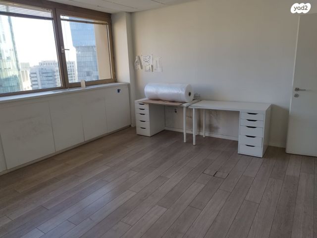 משרדים, דרך אבא הלל, בורסה, רמת גן