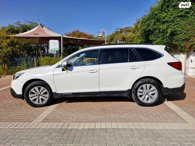 סובארו אאוטבק