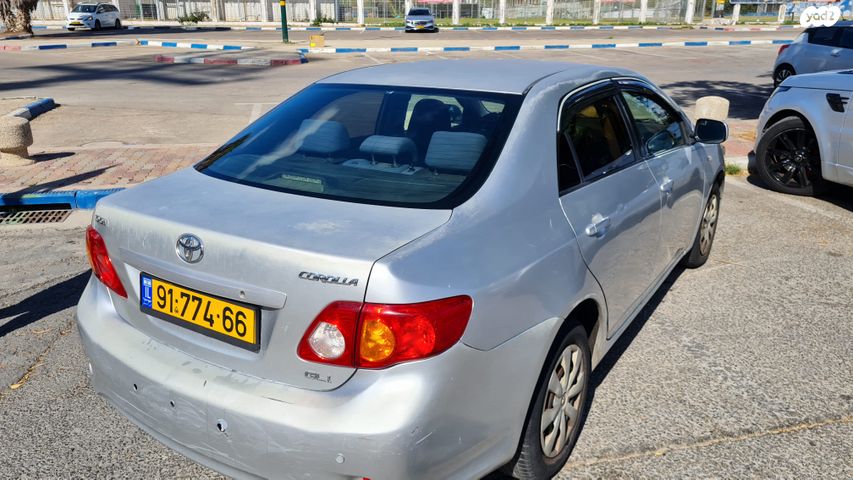 טויוטה קורולה