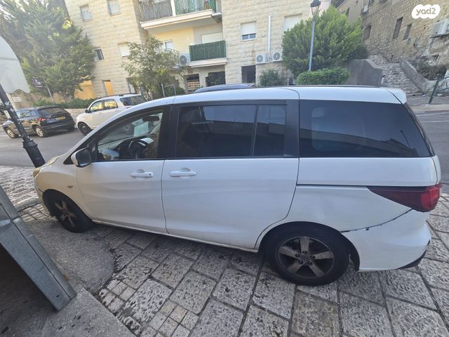 מודעת רכב מאזדה 5