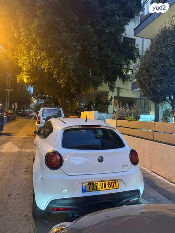 מודעת רכב אלפא רומיאו מיטו