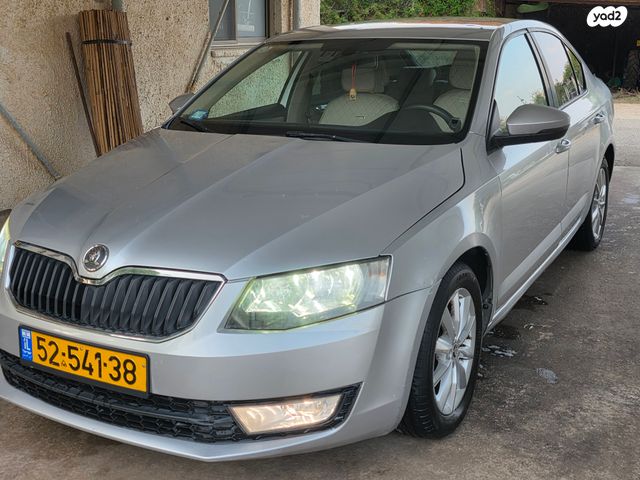 סקודה אוקטביה 